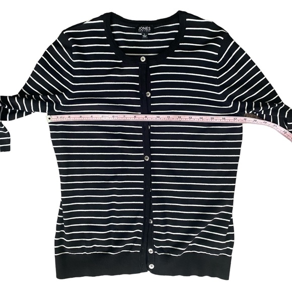 Jones New York Black & White Striped Button Up Sweater/Cardigan Large - Picture 5 of 13